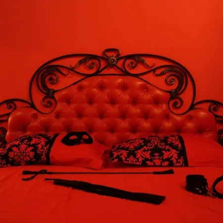 Апартаменти Masoch Style